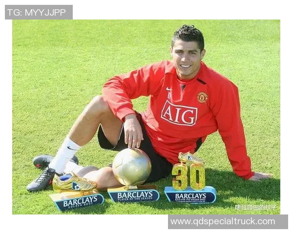 四大足球球星的经典歌曲视频大合集，感受他们场上场下的音乐魅力