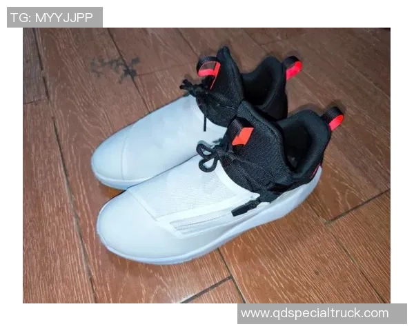 盘点各大球星最新赛场鞋履 穿搭背后的品牌与技术揭秘