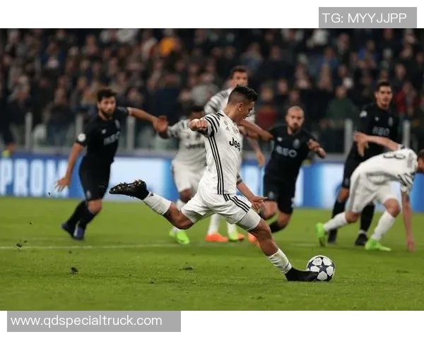 各路球星足球过人技巧大赏 看他们如何轻松突破防线 各路球星足球过人技巧大赏 看他们如何轻松突破防线