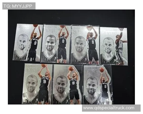 如何使用足球帕尼尼球星卡进行评估与鉴定的完整指南 如何使用足球帕尼尼球星卡进行评估与鉴定的完整指南